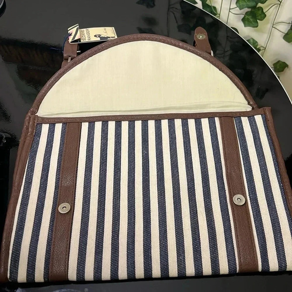 NWT Sloan ranger clutch - Picture 4 of 7